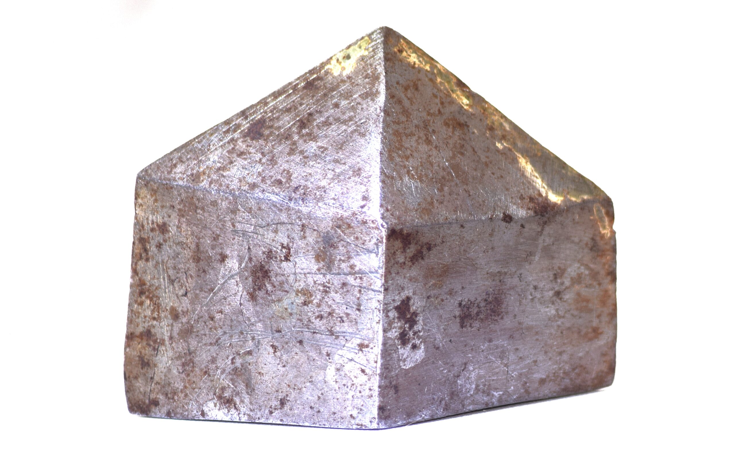 Campo del Cielo Iron Meteorite Pyramid – 81 g - Image 3