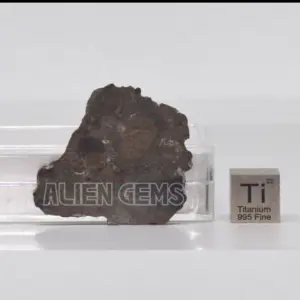 Moon Meteorite Oued el Hamim 001 – Rare Lunar, 5.8 g