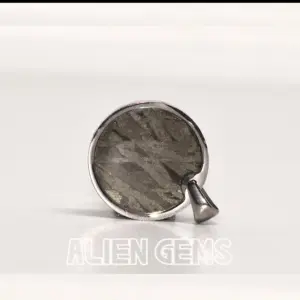 Pendant with Aletai Iron Meteorite, 3.9 g