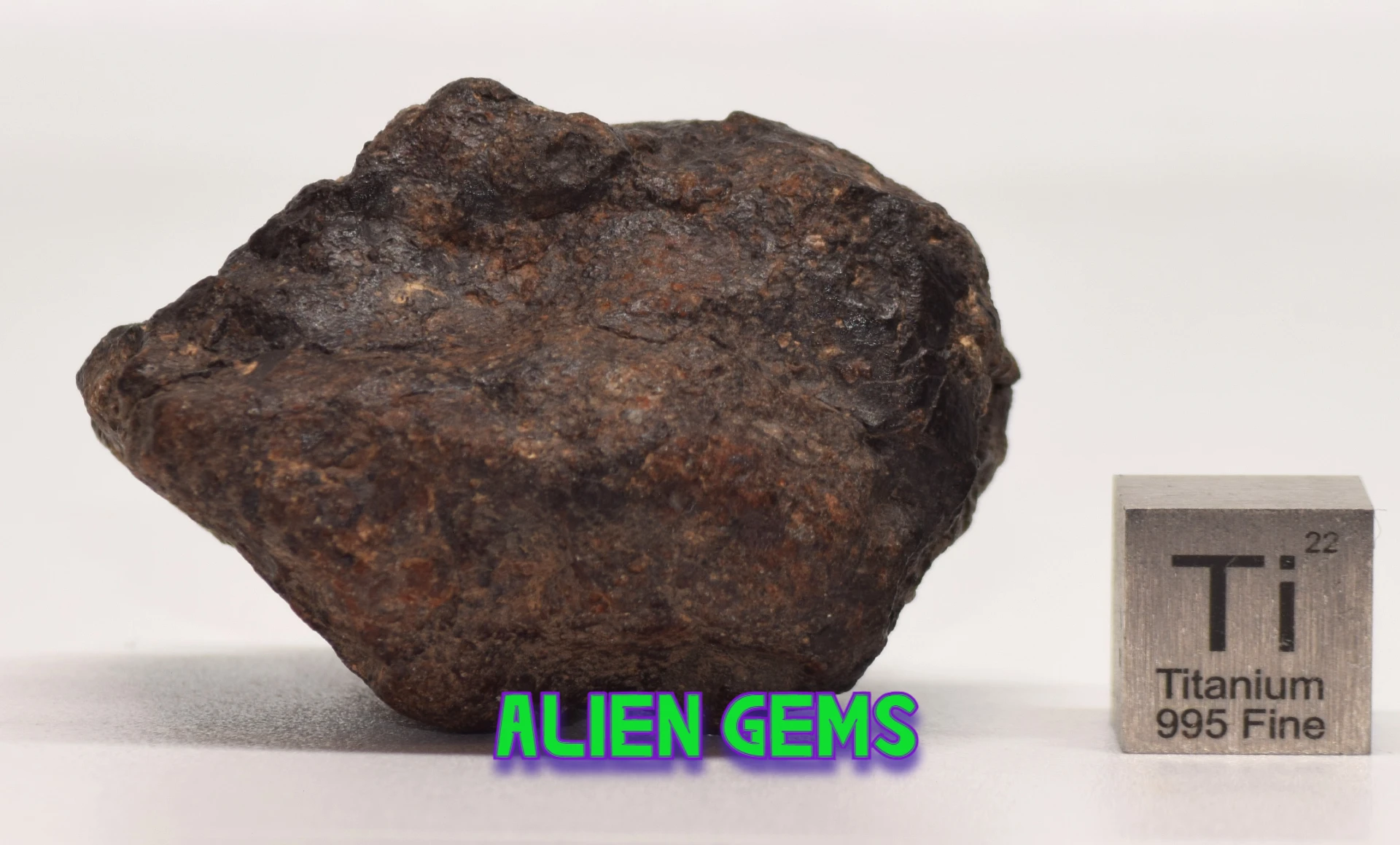 Tisserlitine 007 Eucrite Meteorite – Uncut, 36 g - Image 5